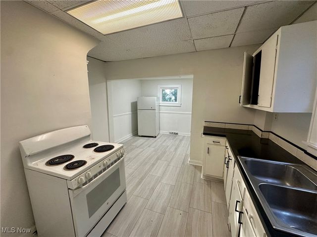 162 Westwood 162, Akron, OH 44302