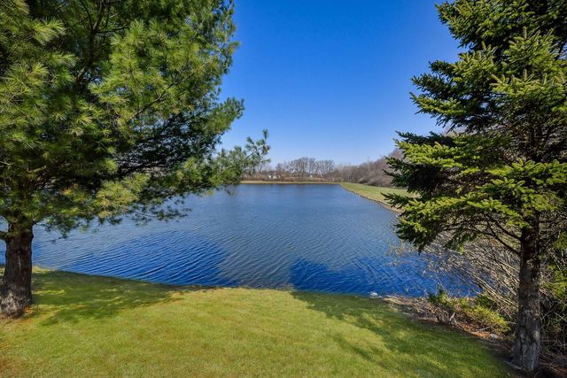 445 Kelly Avenue, Yorkville, IL 60560