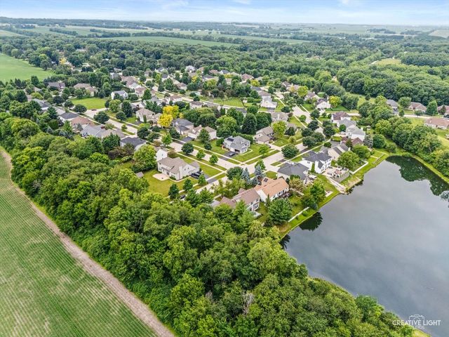 445 Kelly Avenue, Yorkville, IL 60560