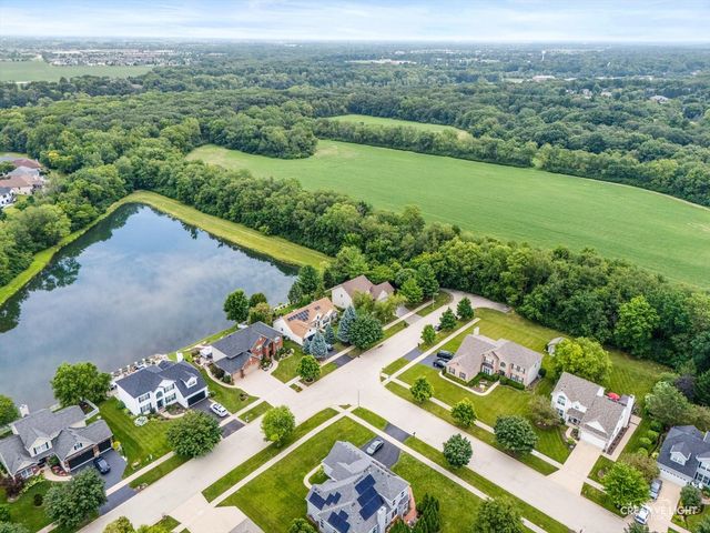 445 Kelly Avenue, Yorkville, IL 60560