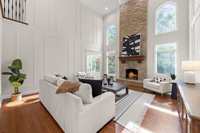 1046 Sylvan Circle, Naperville, IL 60540