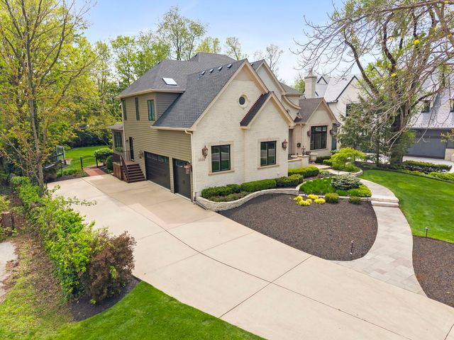 1046 Sylvan Circle, Naperville, IL 60540