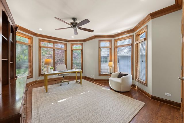 1046 Sylvan Circle, Naperville, IL 60540