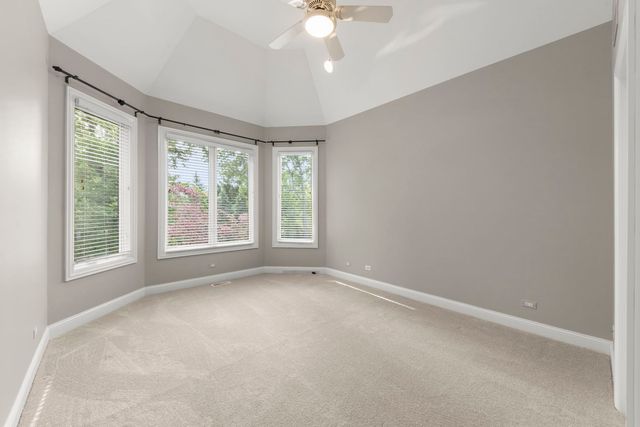 1046 Sylvan Circle, Naperville, IL 60540