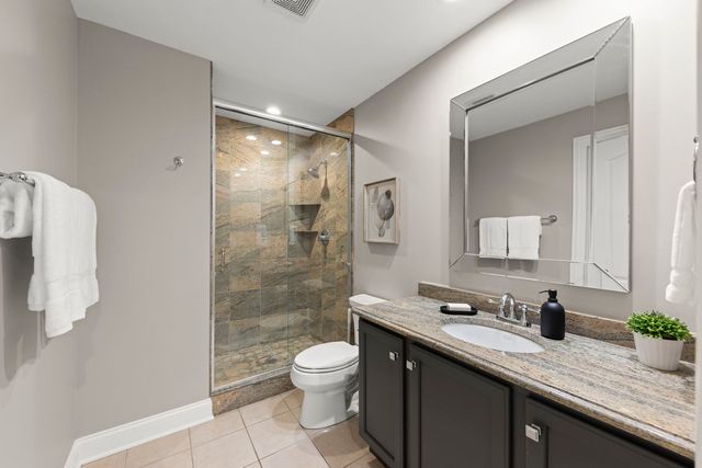 1046 Sylvan Circle, Naperville, IL 60540