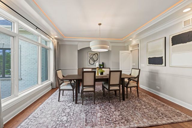 1046 Sylvan Circle, Naperville, IL 60540