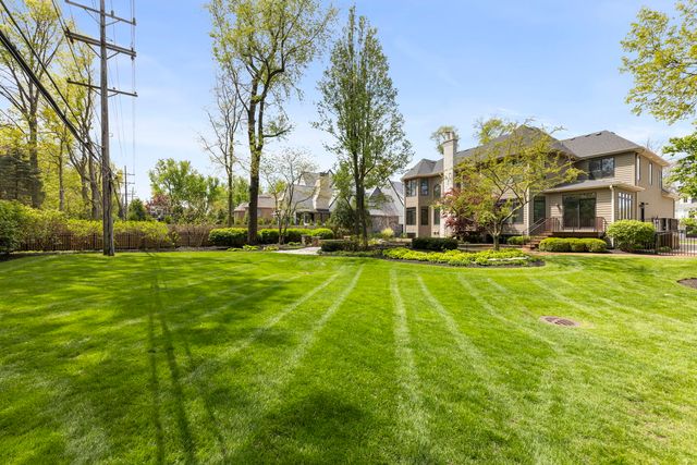 1046 Sylvan Circle, Naperville, IL 60540