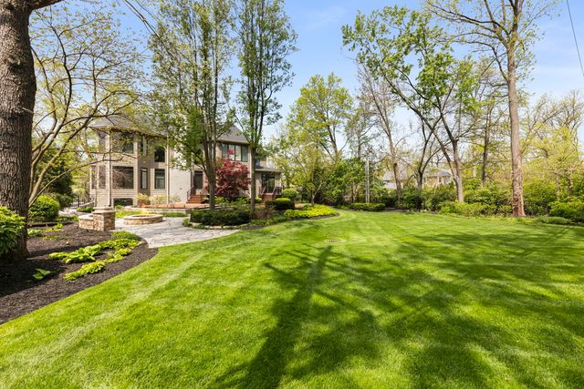 1046 Sylvan Circle, Naperville, IL 60540