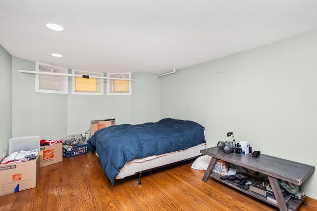 1446 W Summerdale Avenue, Chicago, IL 60640