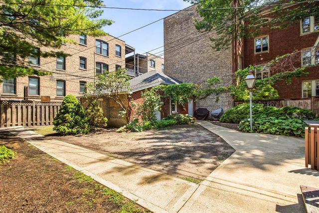 1446 W Summerdale Avenue, Chicago, IL 60640