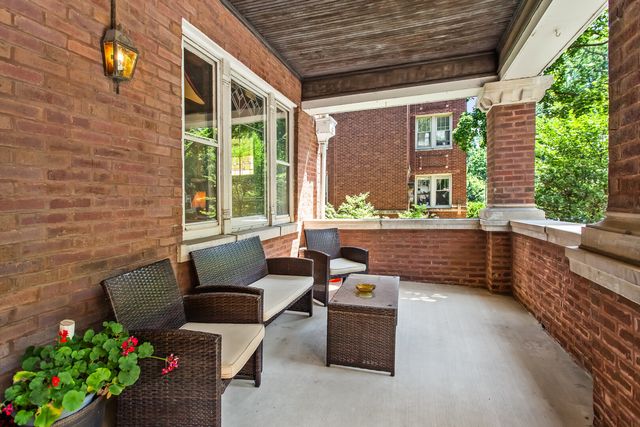 1446 W Summerdale Avenue, Chicago, IL 60640