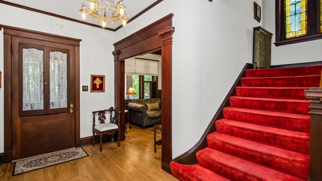 1446 W Summerdale Avenue, Chicago, IL 60640