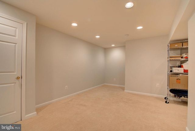 17372 HILLTOP DR, Purcellville, VA 20132