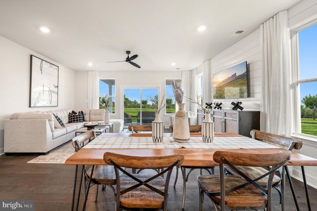 3027 IVYHOUSE LN, Middletown, DE 19709