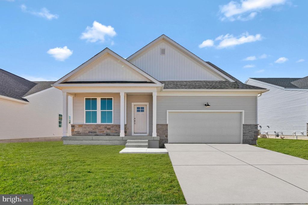 3027 IVYHOUSE LN, Middletown, DE 19709