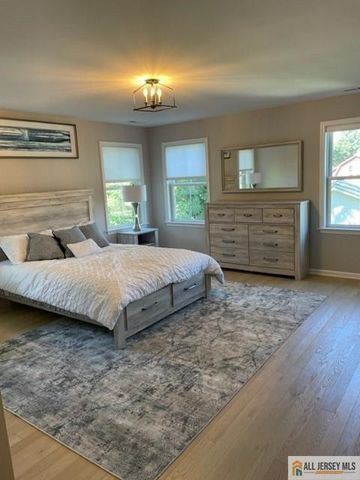 29 Halsey Street, Metuchen, NJ 08840