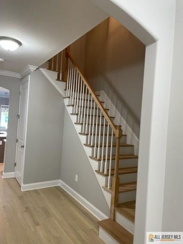 29 Halsey Street, Metuchen, NJ 08840
