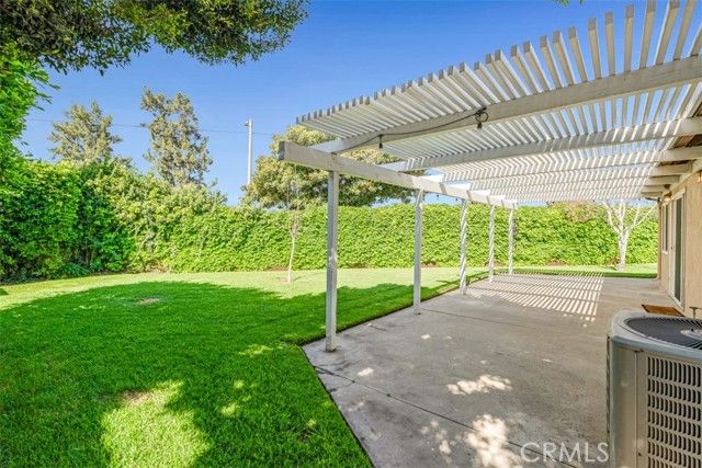 1596 Honeydale Court, Upland, CA 91786