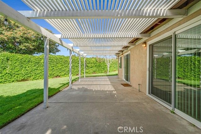 1596 Honeydale Court, Upland, CA 91786