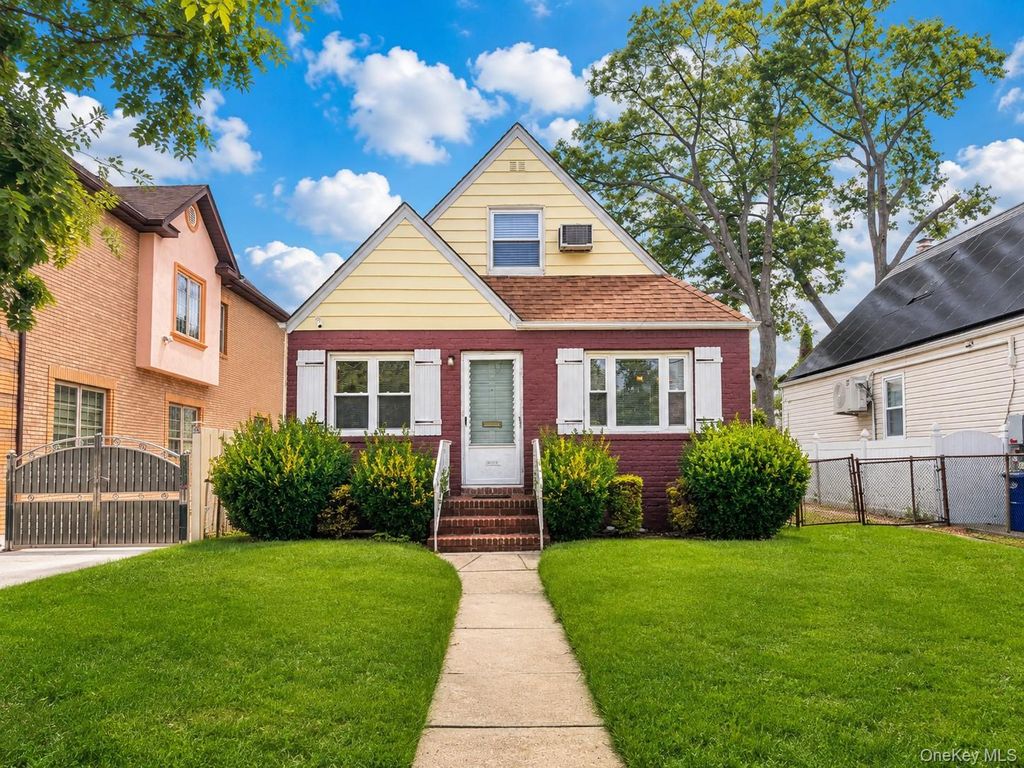 8042 260th Street, Glen Oaks, NY 11004 — exterior