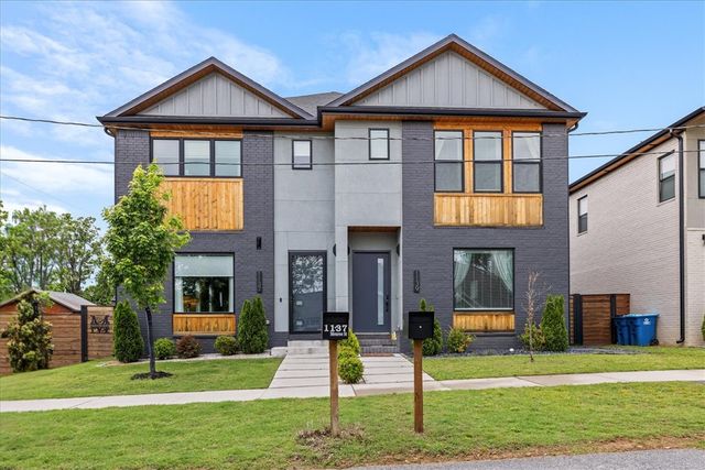 1137 NE Monroe Street, Bentonville, AR 72712