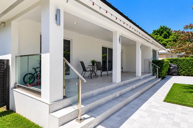 1920 SW 32ND Place, Miami, FL 33145