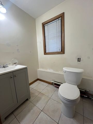 609 Ives Row, Cheshire, CT 06410