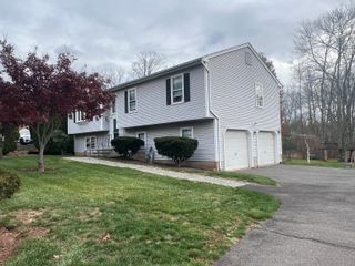 609 Ives Row, Cheshire, CT 06410