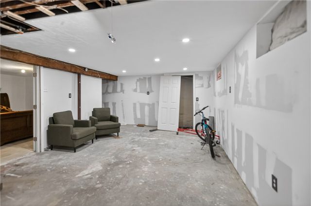 277 Ward Street, Woonsocket, RI 02895