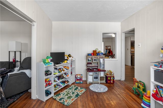 277 Ward Street, Woonsocket, RI 02895