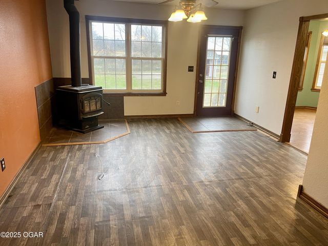 12228 Lauren Lane, Neosho, MO 64850