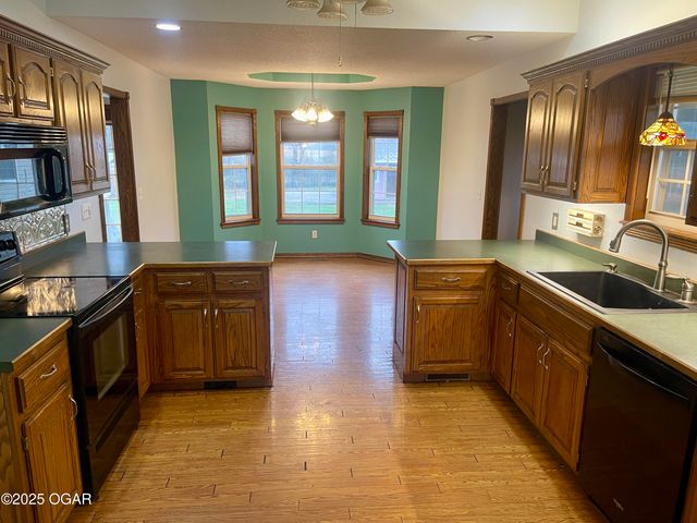 12228 Lauren Lane, Neosho, MO 64850