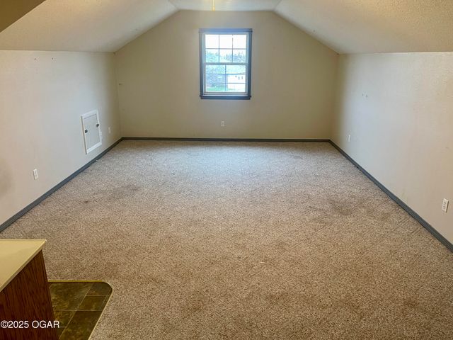 12228 Lauren Lane, Neosho, MO 64850