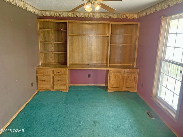 12228 Lauren Lane, Neosho, MO 64850