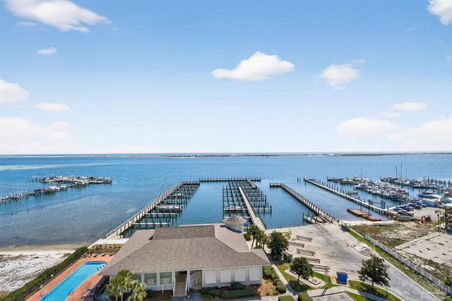 10099 Nelle Ave 1005, Pensacola, FL 32507