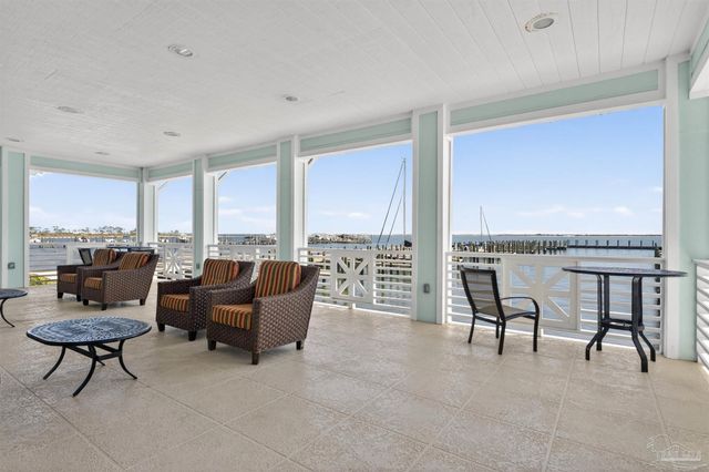 10099 Nelle Ave 1005, Pensacola, FL 32507