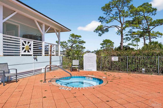 10099 Nelle Ave 1005, Pensacola, FL 32507