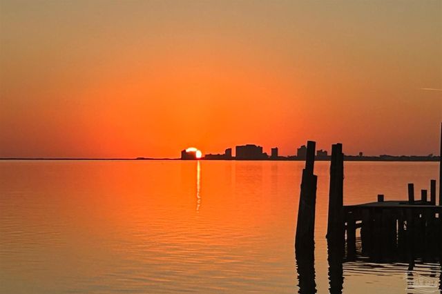 10099 Nelle Ave 1005, Pensacola, FL 32507