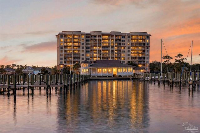 10099 Nelle Ave 1005, Pensacola, FL 32507