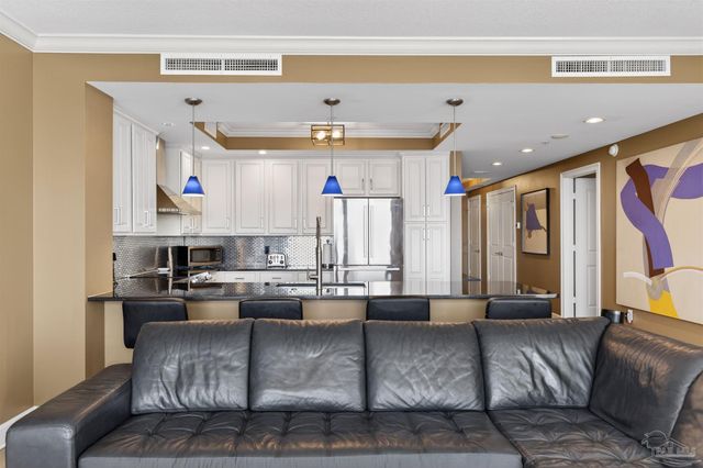 10099 Nelle Ave 1005, Pensacola, FL 32507