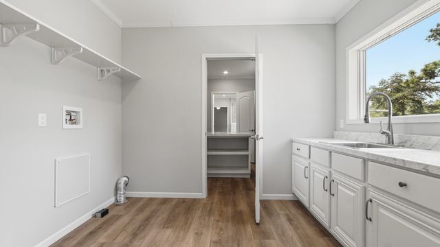 120 Clover Lane, Defuniak Springs, FL 32433