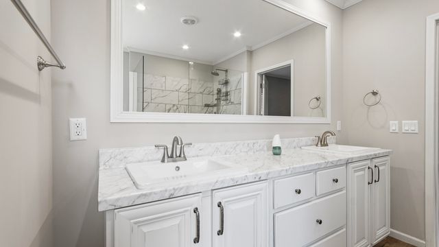 120 Clover Lane, Defuniak Springs, FL 32433