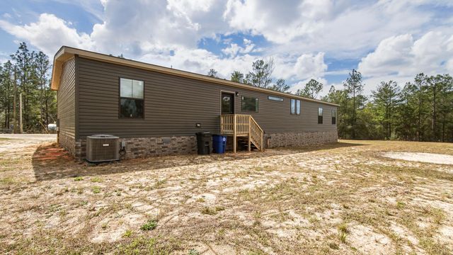 120 Clover Lane, Defuniak Springs, FL 32433