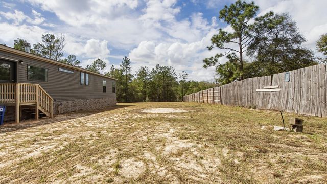 120 Clover Lane, Defuniak Springs, FL 32433
