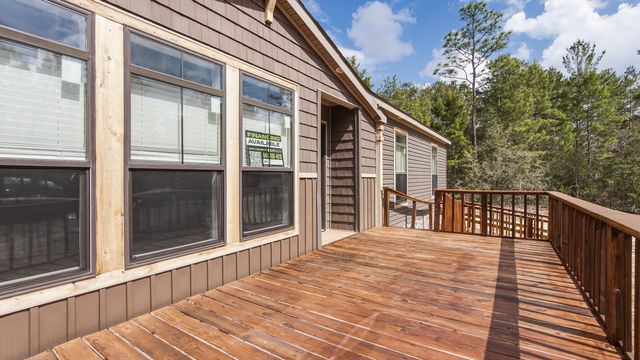 120 Clover Lane, Defuniak Springs, FL 32433