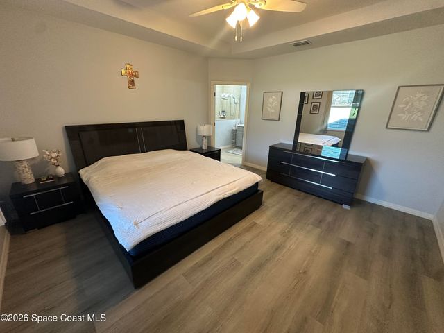 1133 Morgan Circle NE, Palm Bay, FL 32905