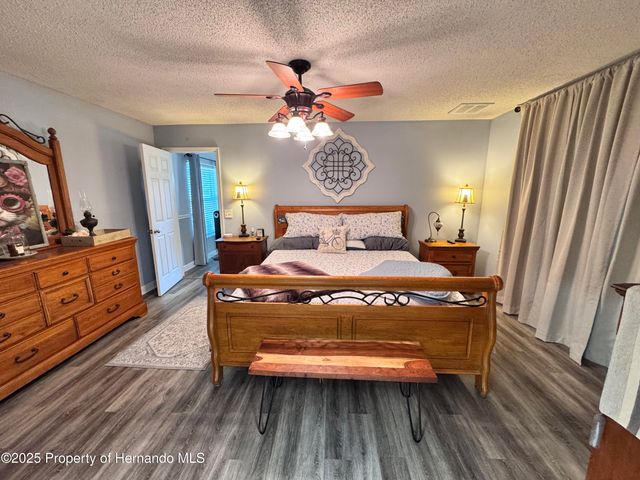 5281 Aaron Lane, Spring Hill, FL 34608