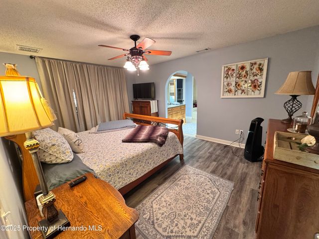 5281 Aaron Lane, Spring Hill, FL 34608