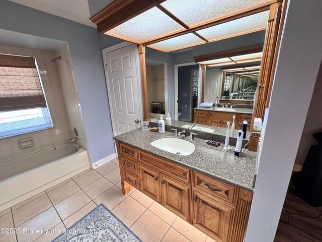 5281 Aaron Lane, Spring Hill, FL 34608