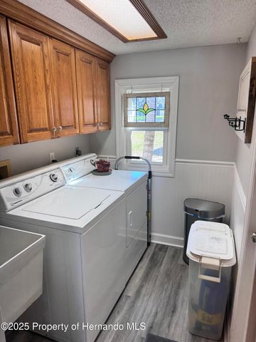 5281 Aaron Lane, Spring Hill, FL 34608